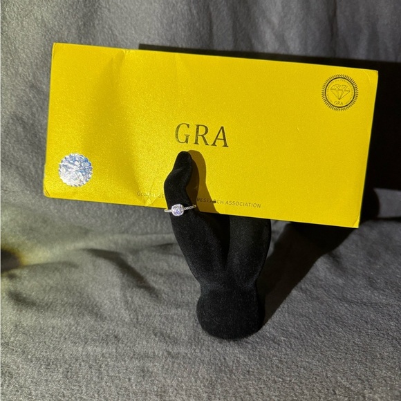 Adjustable Moissanite Ring 0.5 ct D Color Cushion Cut‎ – GRA Certified w/ Box - Picture 5 of 16